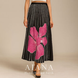 Hibiscus Lines  -Handcrafted Batik Wraparound Skirt